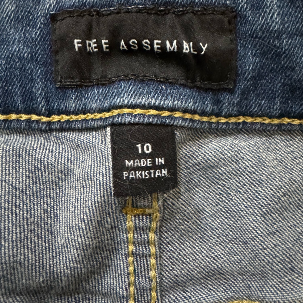 Free Assembly High Rise Skinny Jean - Picture 8 of 10